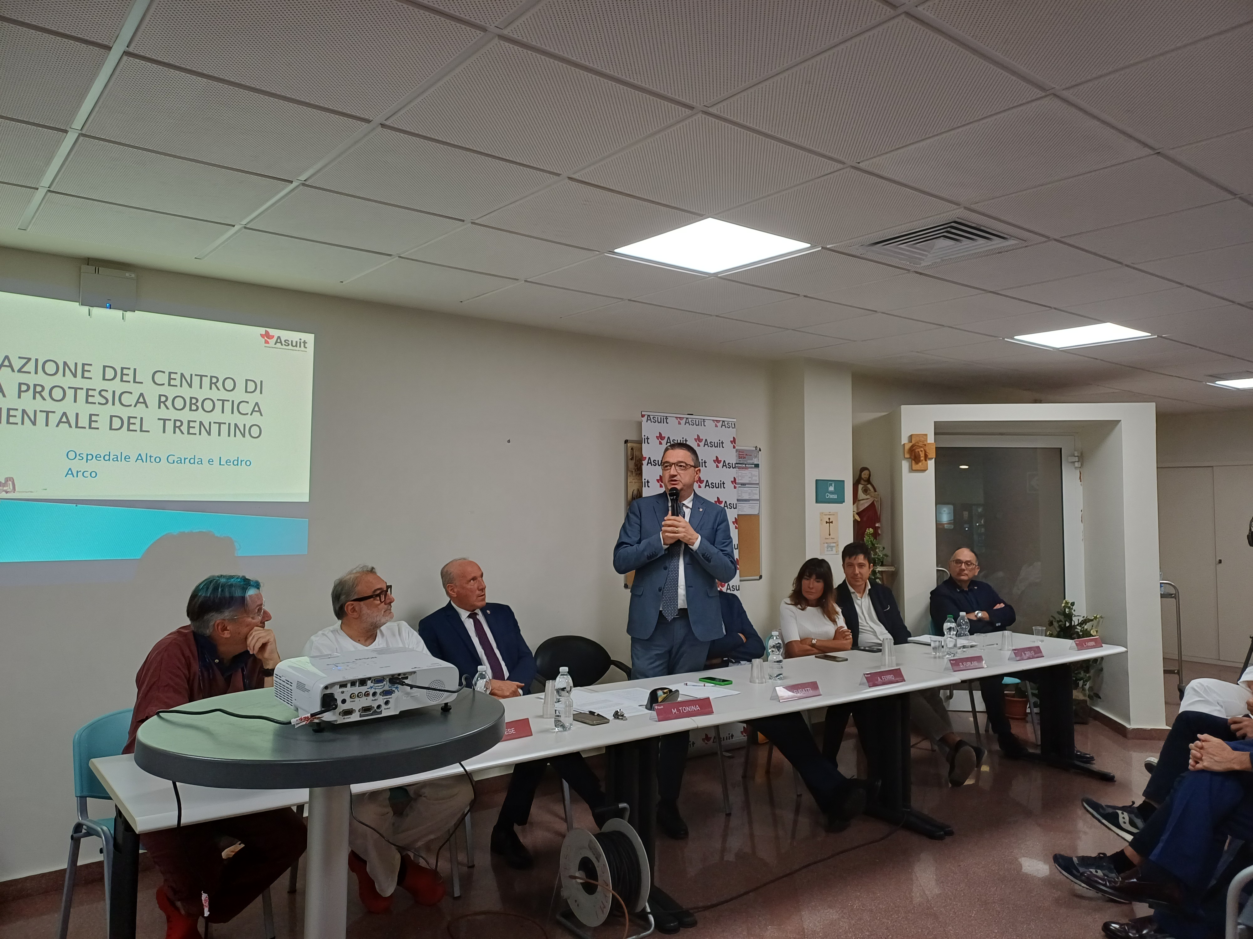 Ospedale di Arco, ecco il nuovo robot ortopedico per la chirurgia protesica avanzata