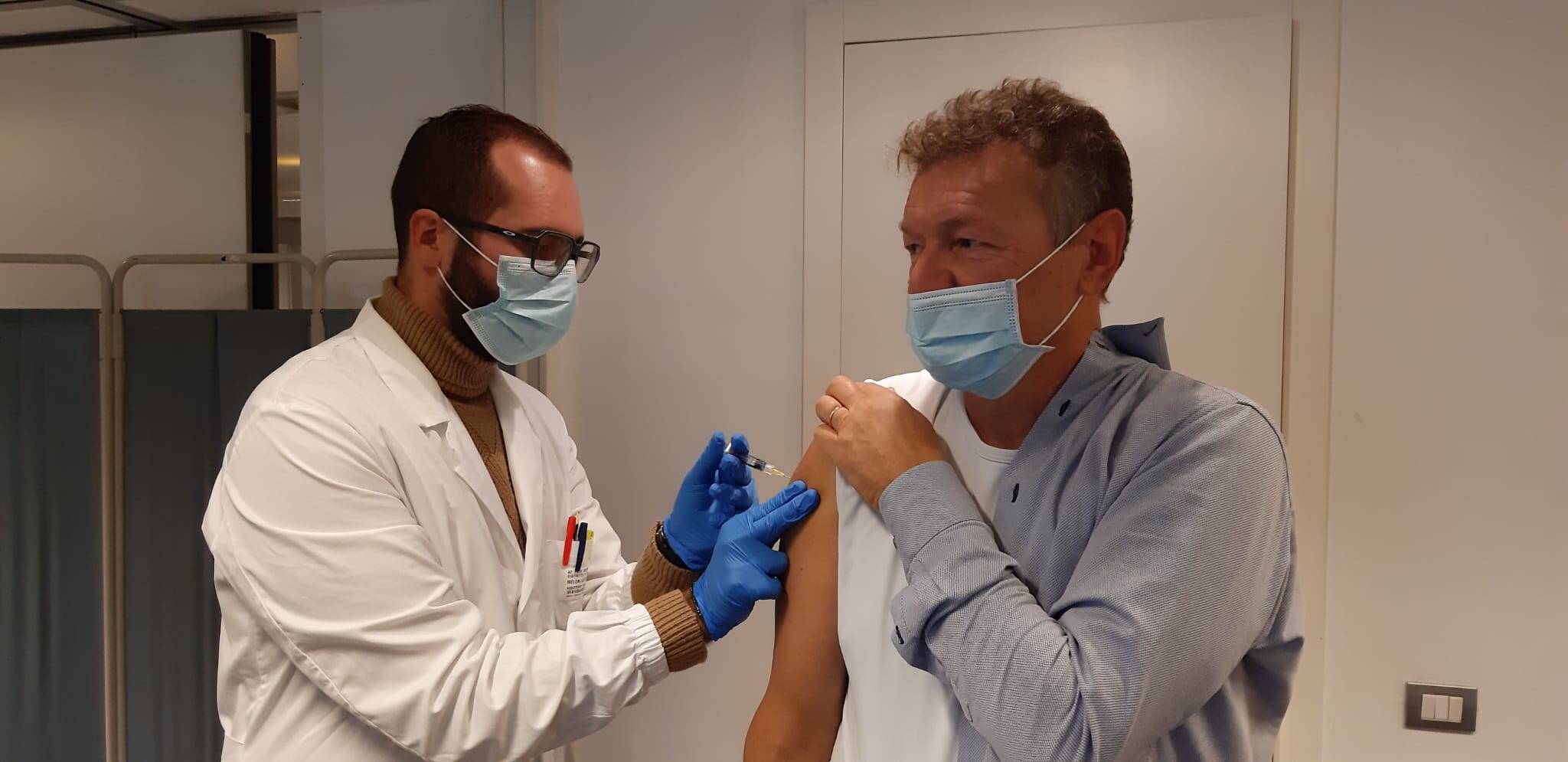 Immagine: vaccinazione antinfluenzale ferro 1.jpeg Creative Commons Attributon–ShareAlike 4.0 International (CC BY-SA 4.0)