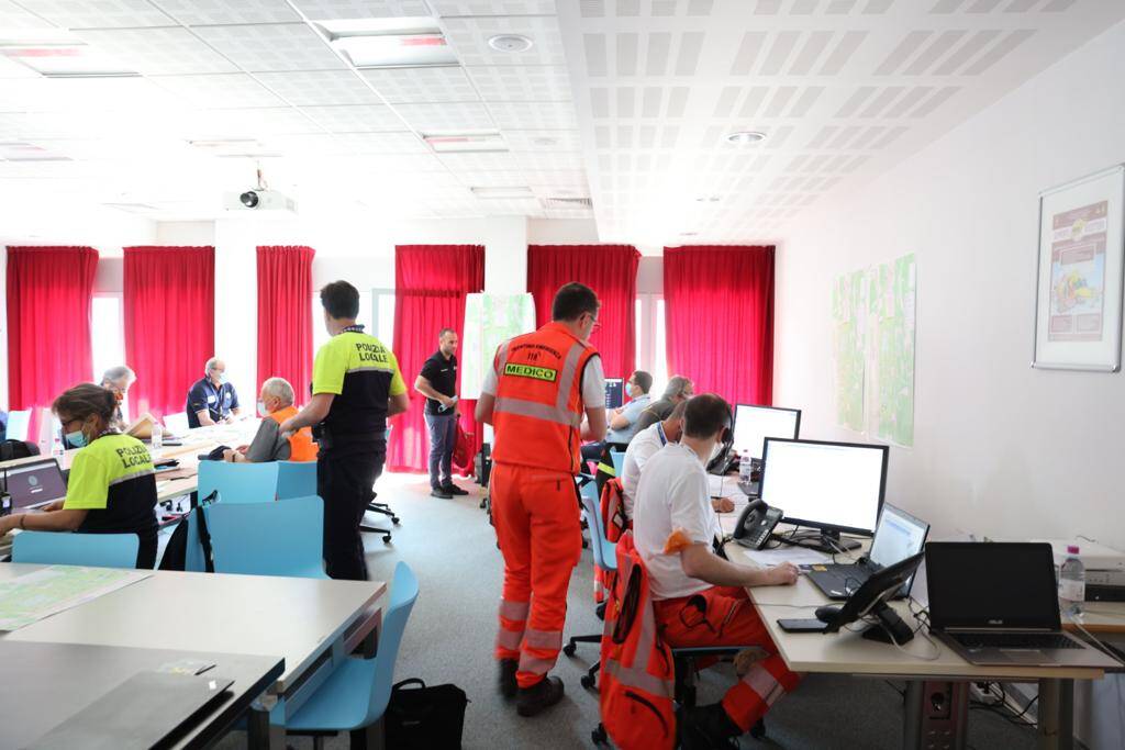 Immagine: sala operativa pc trentino emergenza.jpg Creative Commons Attributon–ShareAlike 4.0 International (CC BY-SA 4.0)
