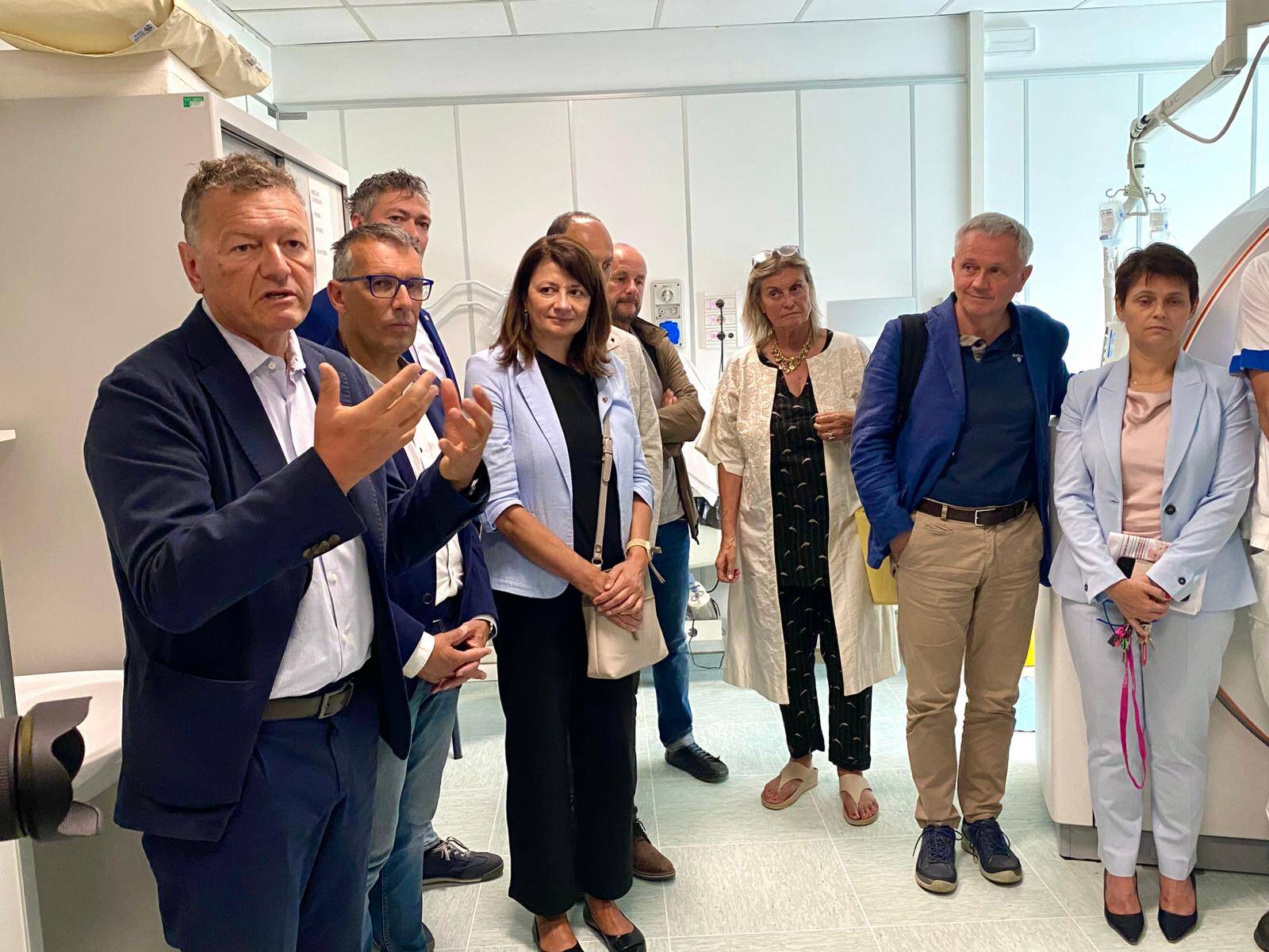 Immagine: Presentazione nuova TAC Cavalese Ferro.jpeg Creative Commons Attributon–ShareAlike 4.0 International (CC BY-SA 4.0)