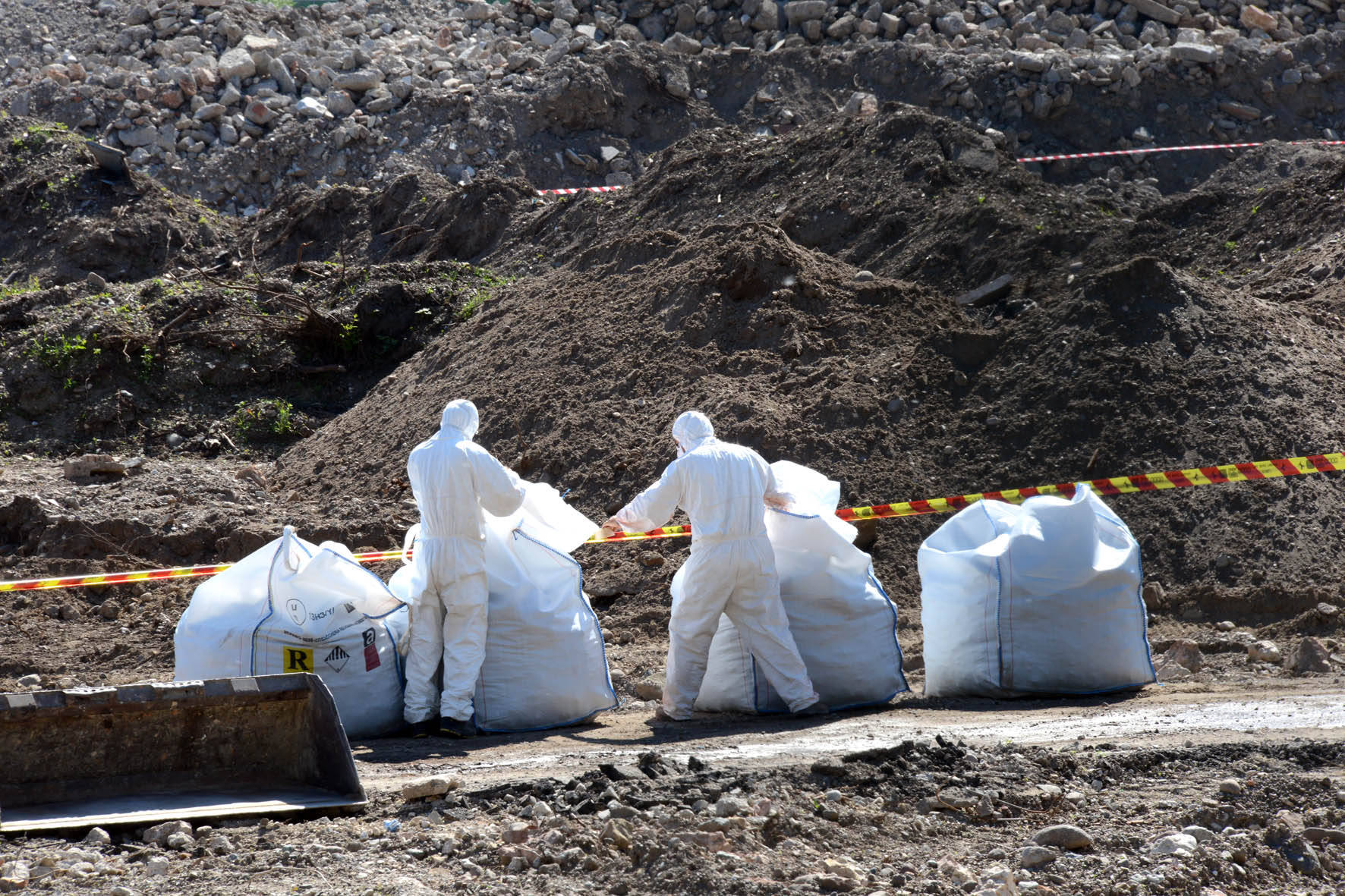 Immagine: PA0_3621_Amianto.jpg Creative Commons Attributon–ShareAlike 4.0 International (CC BY-SA 4.0)