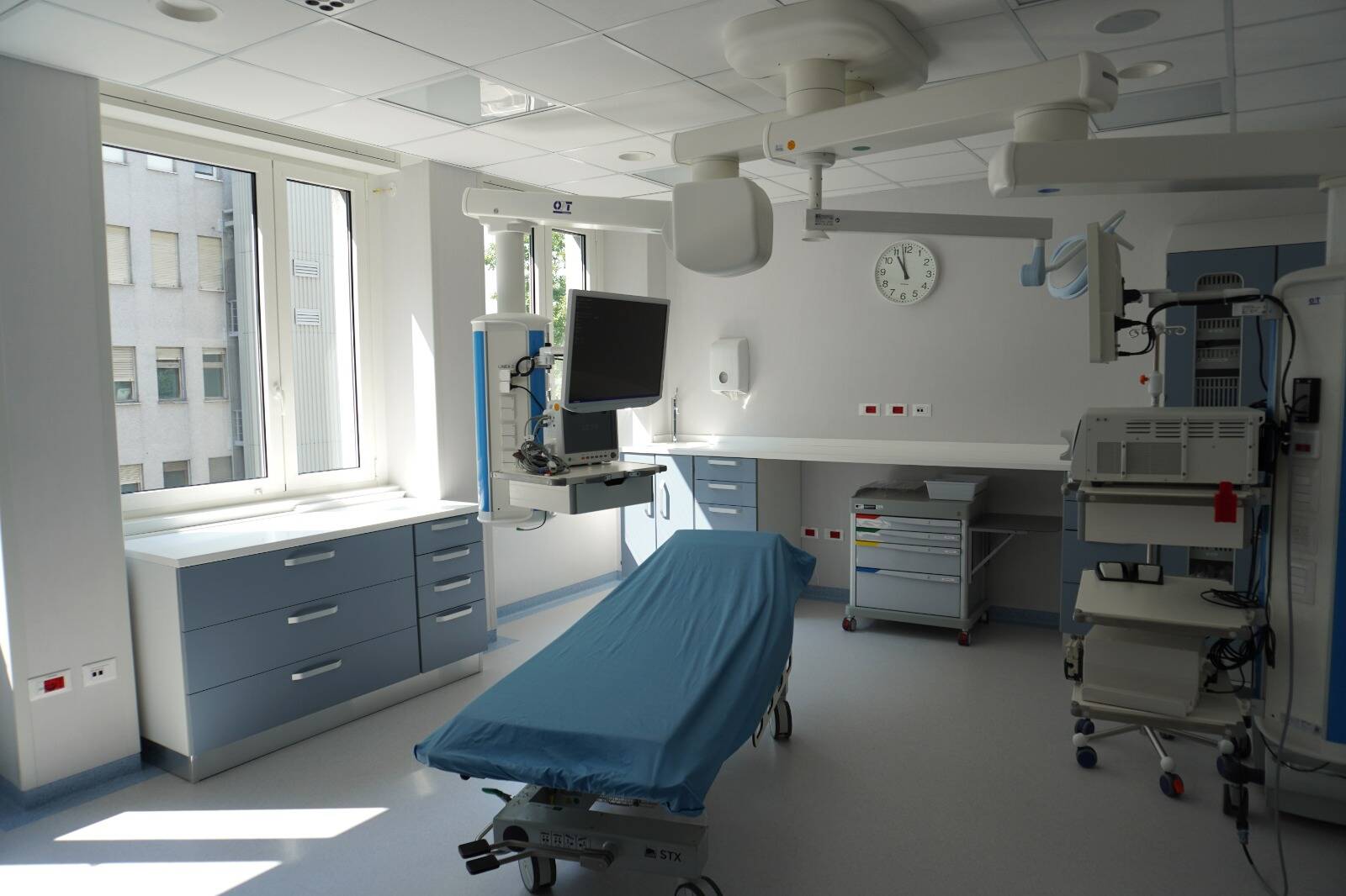 Immagine: Sala endoscopica.jpg Creative Commons Attributon–ShareAlike 4.0 International (CC BY-SA 4.0)