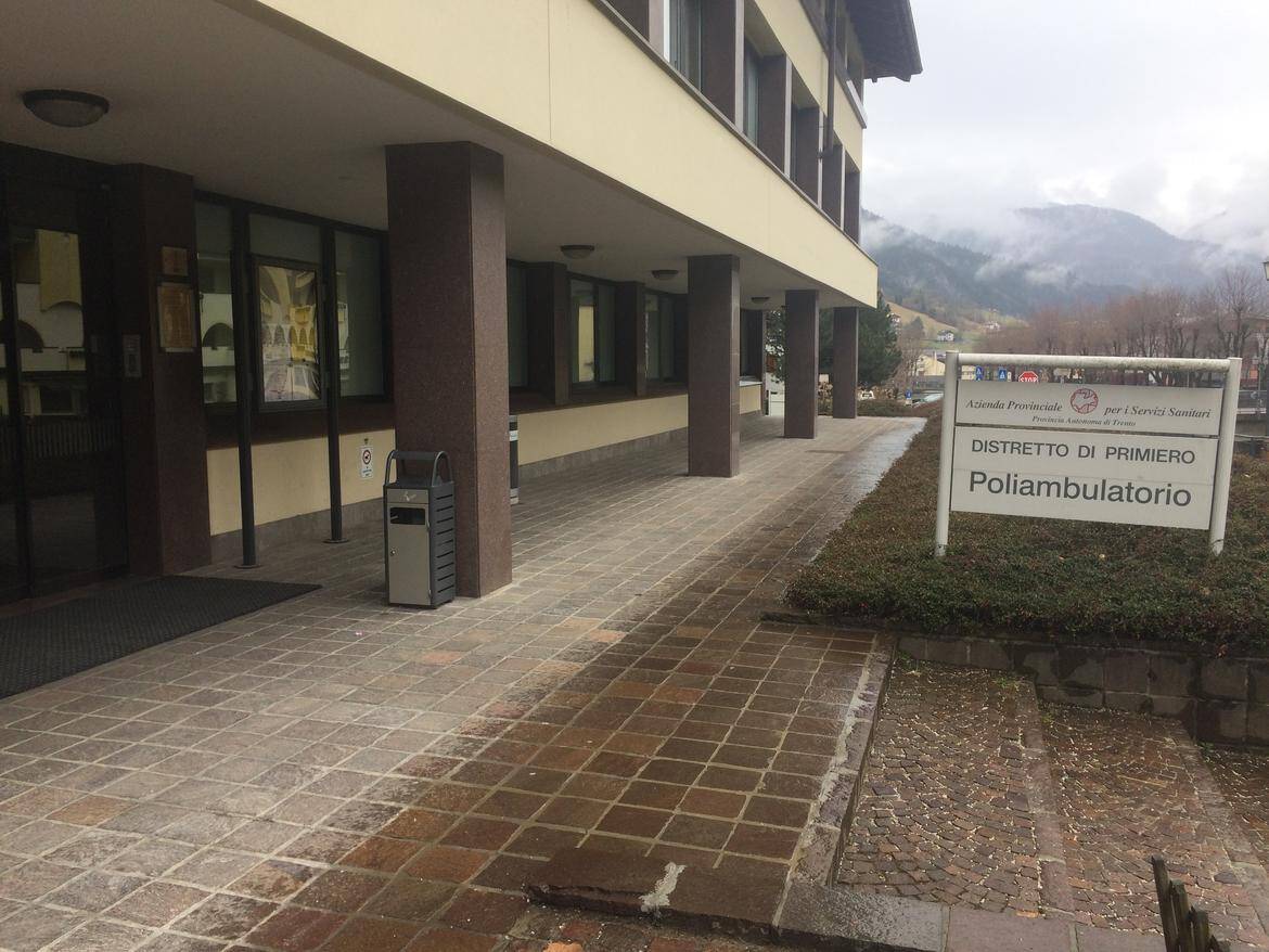 Immagine: poliambulatorio di tonadico primiero san martino di castrozza.jpg Creative Commons Attributon–ShareAlike 4.0 International (CC BY-SA 4.0)