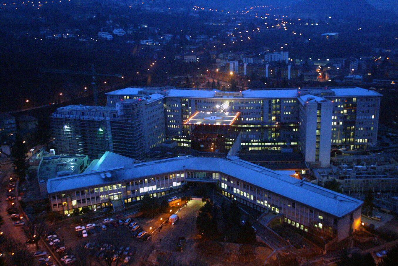 Immagine: OSPEDALE SANTA CHIARA.jpg Creative Commons Attributon–ShareAlike 4.0 International (CC BY-SA 4.0)