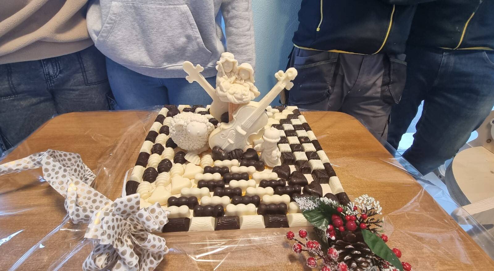 Immagine: albero Natale Cavalese 1.jpeg Creative Commons Attributon–ShareAlike 4.0 International (CC BY-SA 4.0)