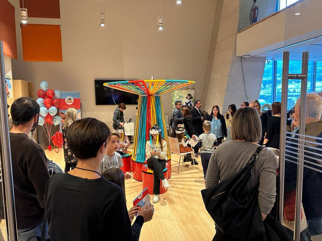 Immagine: Apertura MIRKO PARK al MUSE.jpg Creative Commons Attributon–ShareAlike 4.0 International (CC BY-SA 4.0)