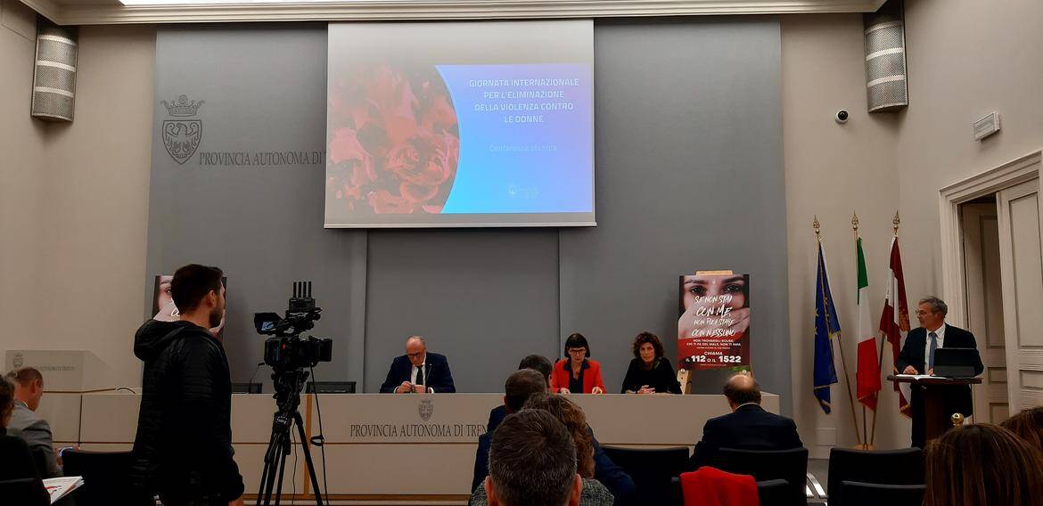 Immagine: conferenza_1.jpg 