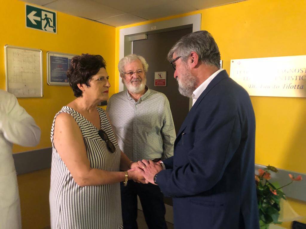 Immagine: diagnostica ecografica dedicata a Fausto Tilotta.jpeg Creative Commons Attributon–ShareAlike 4.0 International (CC BY-SA 4.0)