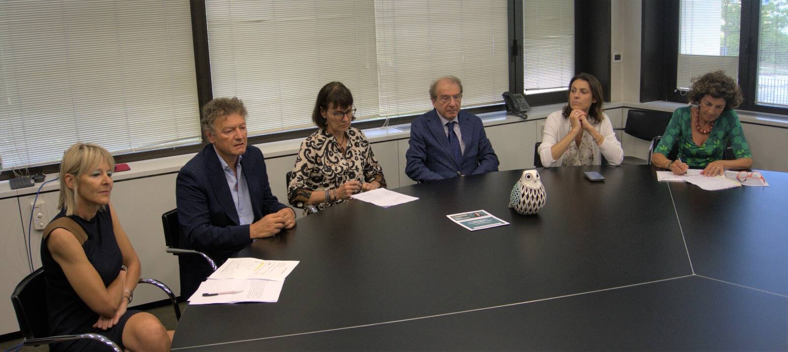 Immagine: codice rosso 2.jpeg Creative Commons Attributon–ShareAlike 4.0 International (CC BY-SA 4.0)