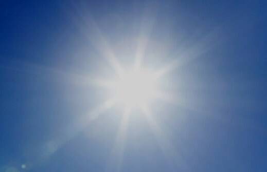 Immagine: sole.jpg Creative Commons Attributon–ShareAlike 4.0 International (CC BY-SA 4.0)