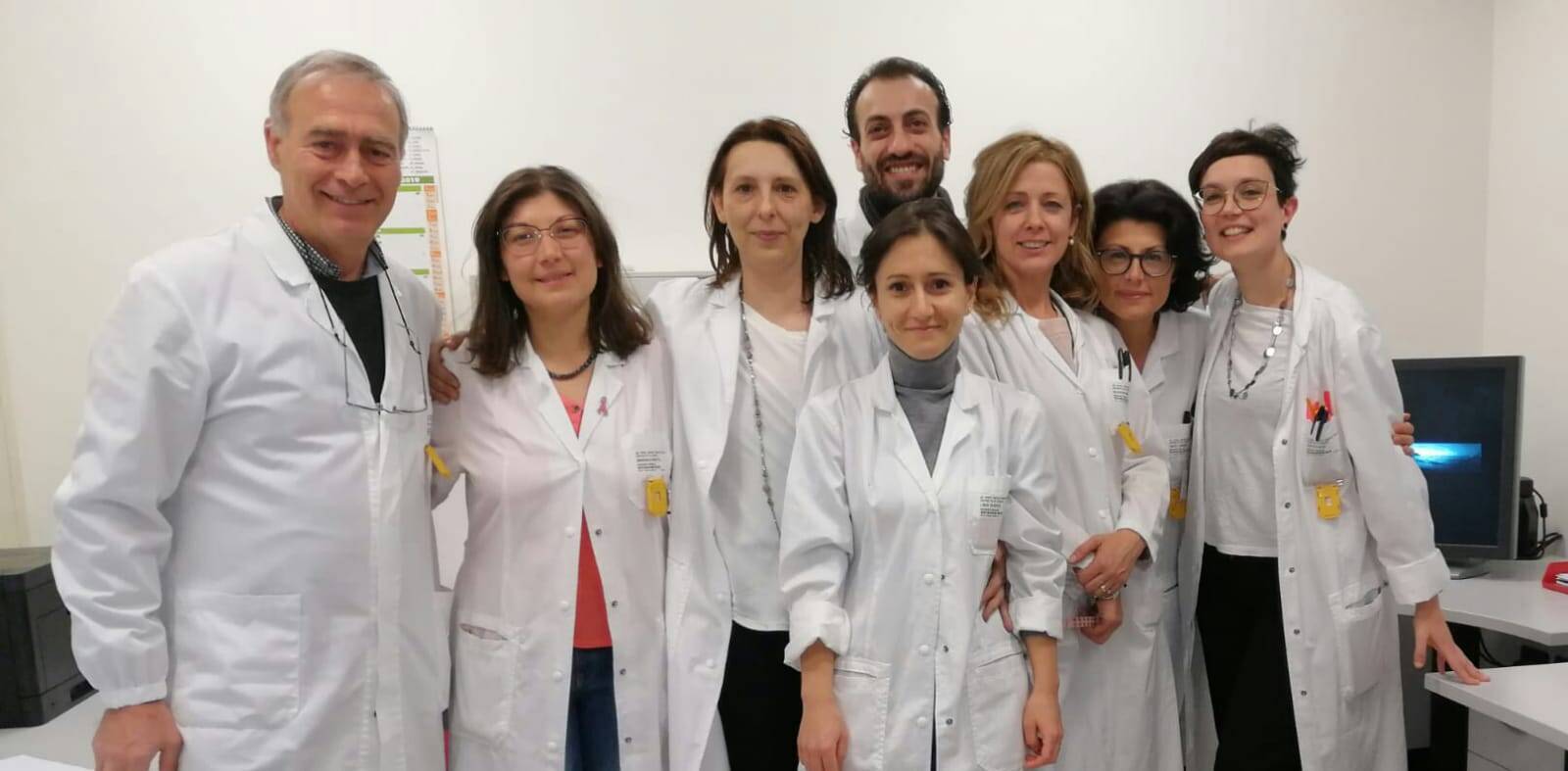 Immagine: quipe senologia clinica e screening mammografico.jpeg Creative Commons Attributon–ShareAlike 4.0 International (CC BY-SA 4.0)