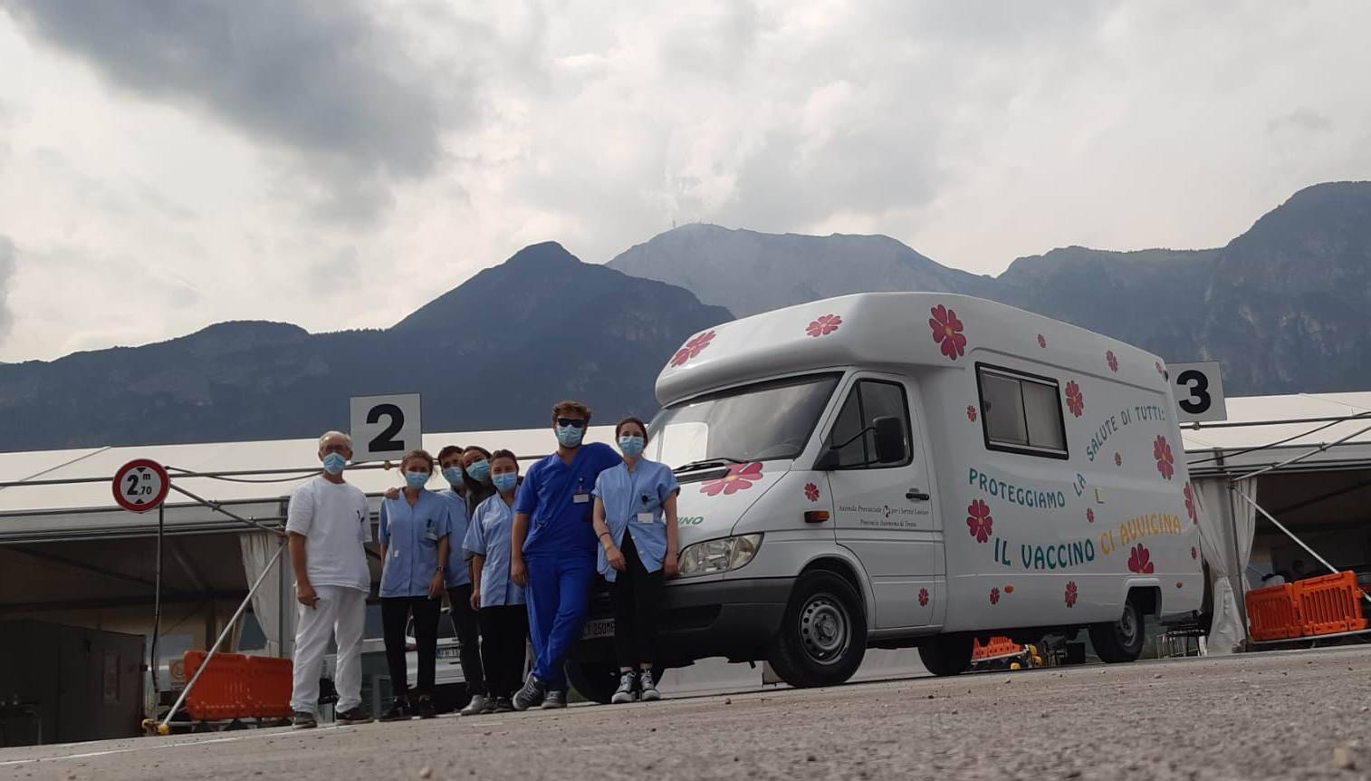 Immagine: camper vaccini covid 1_1.jpeg Creative Commons Attributon–ShareAlike 4.0 International (CC BY-SA 4.0)