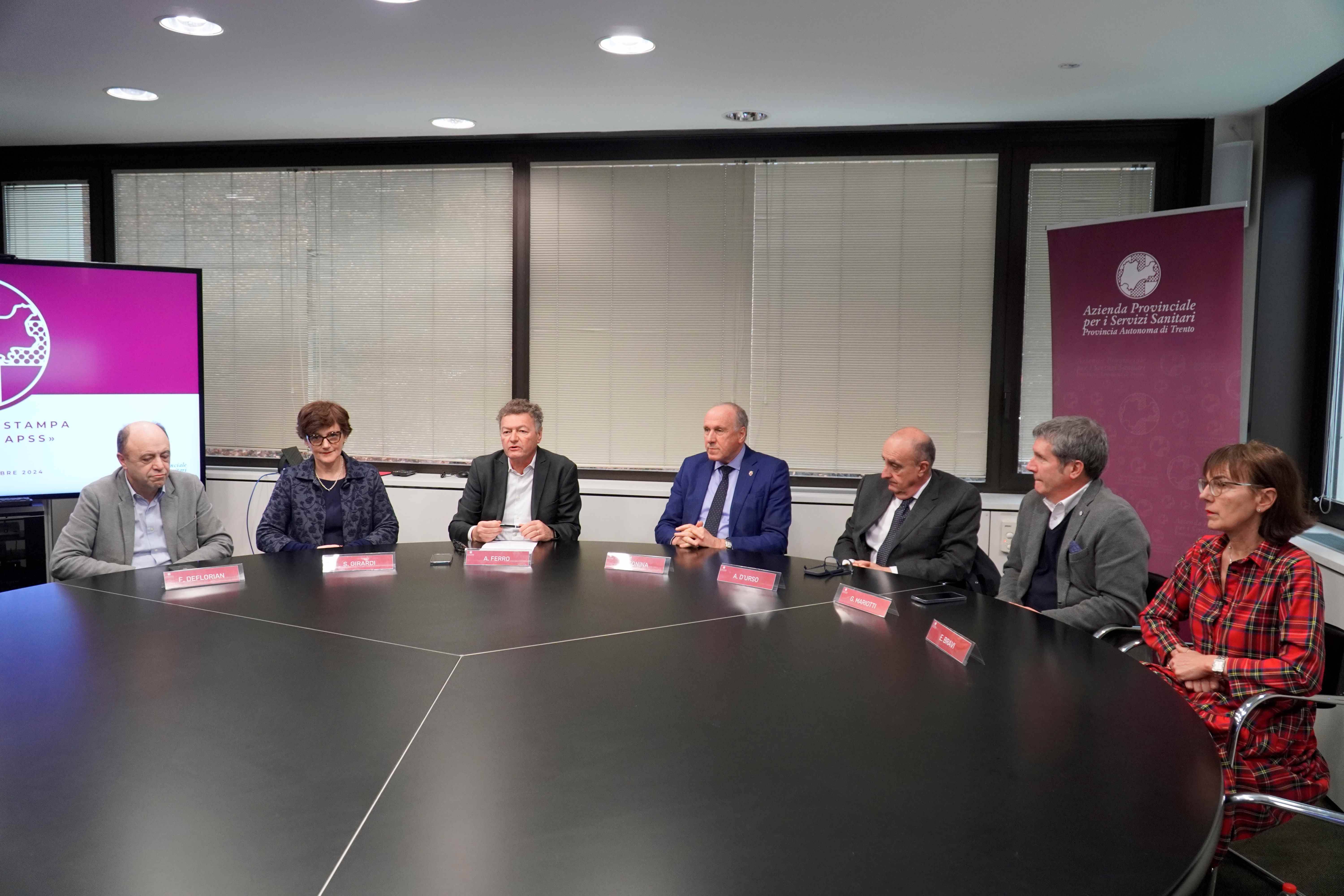 Immagine: tavolo relatori - 2.JPG Creative Commons Attributon–ShareAlike 4.0 International (CC BY-SA 4.0)