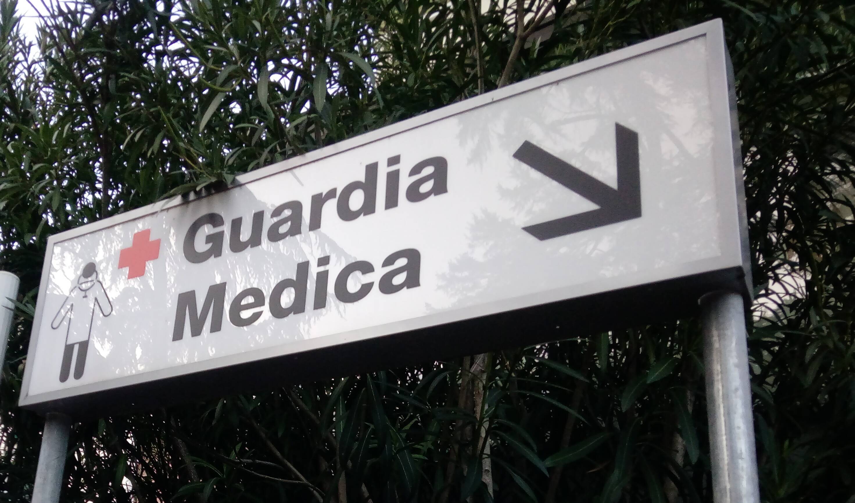 Immagine: guardia medica Alto Garda.jpg Creative Commons Attributon–ShareAlike 4.0 International (CC BY-SA 4.0)